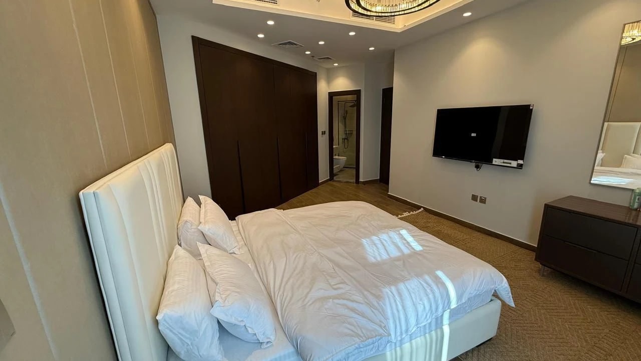 2 Bedroom Apartment for Rent in Nobles Tower, Business Bay – Hook & Overview