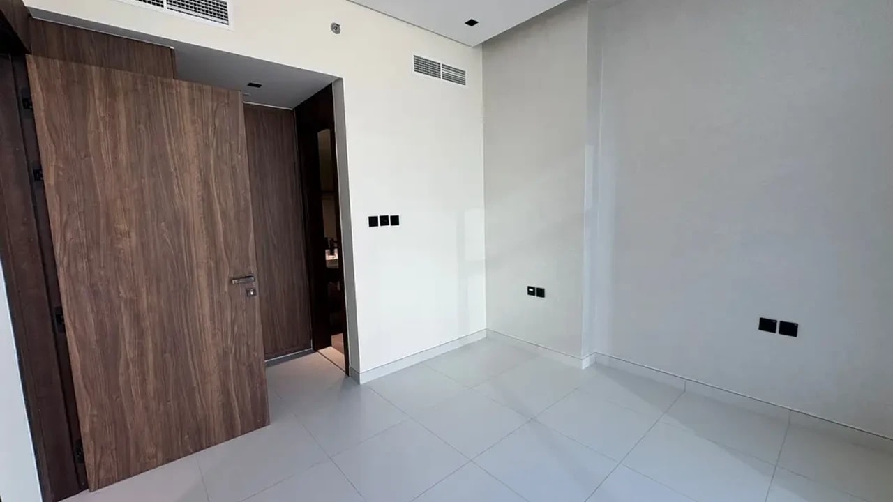 Studio Apartment for Rent in Torino by ORO24, Arjan – Hook & Overview