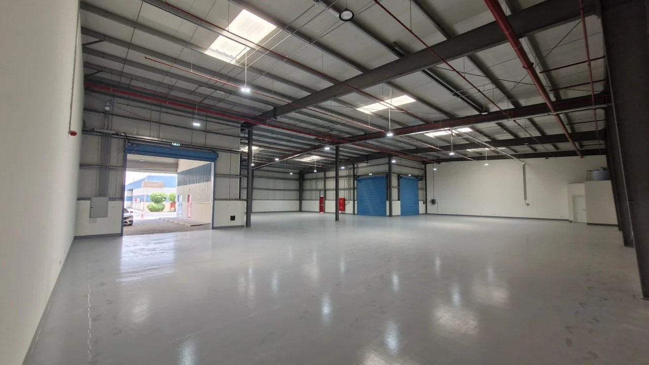 Warehouse for Rent in Warehouse F, Dubai Investment Park 2 – Hook & Overview